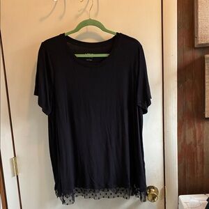 LOGO by Lori Goldstein Black Short Sleeve Top with Polka Dot Mesh Hem